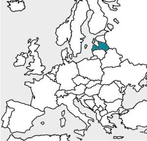 Pays situé entre l'Estonie et la Lituanie